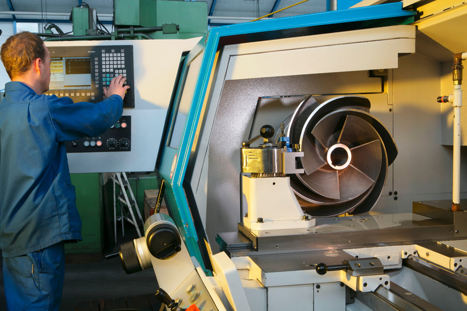 Egger polymechanics working on a CNC machining centre